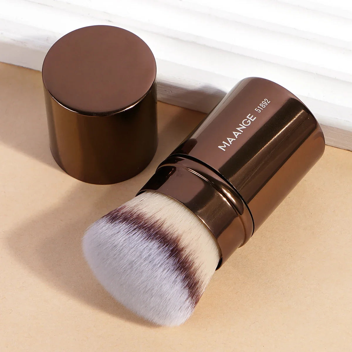 MAANGE Retractable Blush And Kabuki Foundation Brush