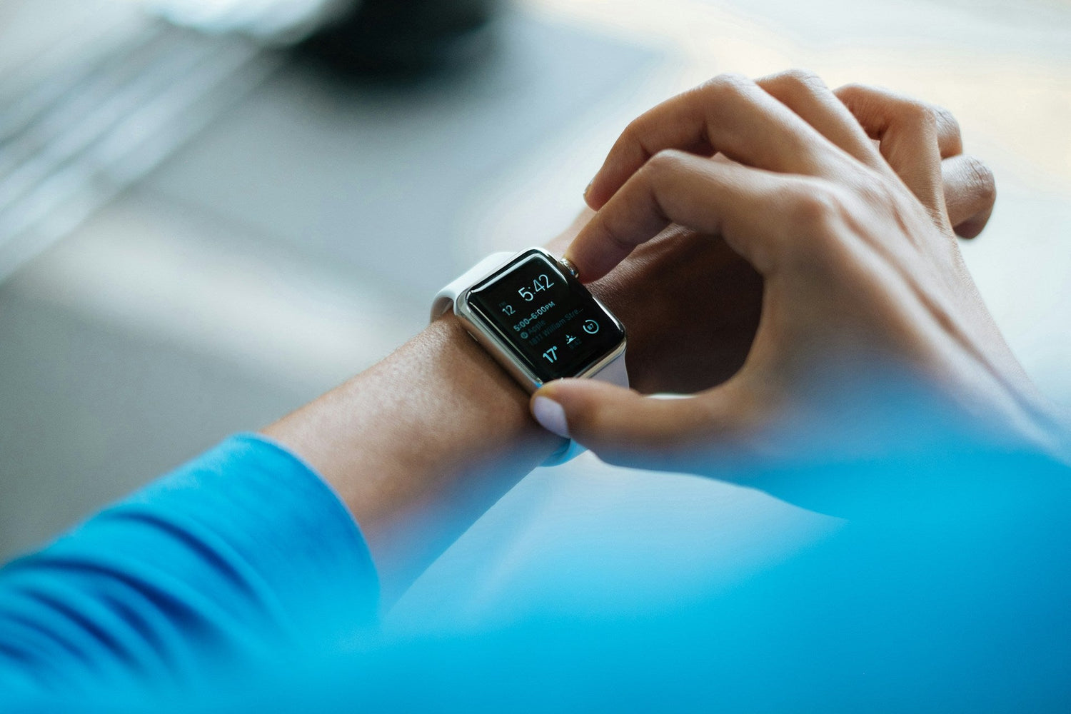 Smart Watches & Wearable Tech