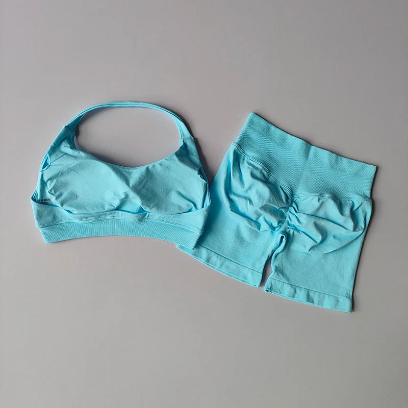 Seamless Breathable Yoga Bra And Shorts Set For Training